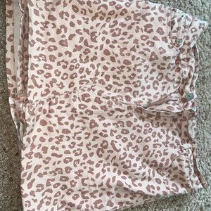 Love tree pink leopard skirt